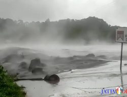 Lumajang Berduka !!! Banjir Lahar Gunung Semeru
